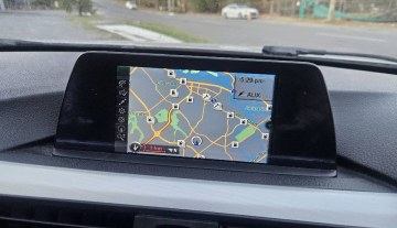 2013 BMW 320i sport f30 9.jpg